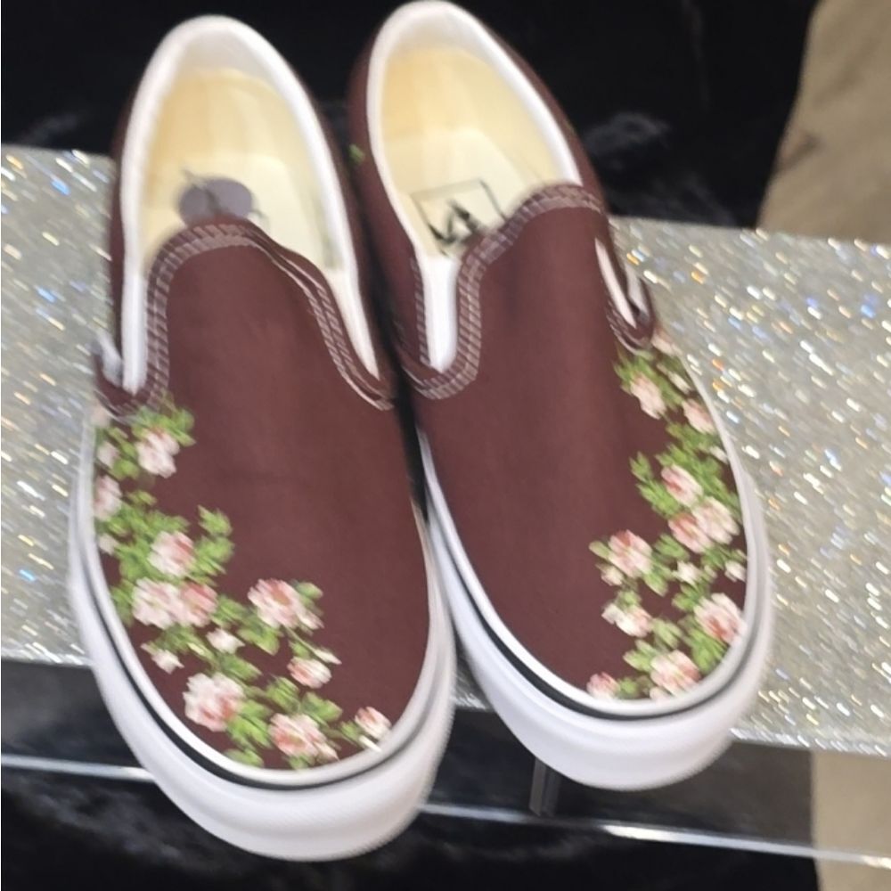 Vans Classic Slip-On Wallflower Floral Shoe- Bitter Chocolate Brown - Picture 8 of 10
